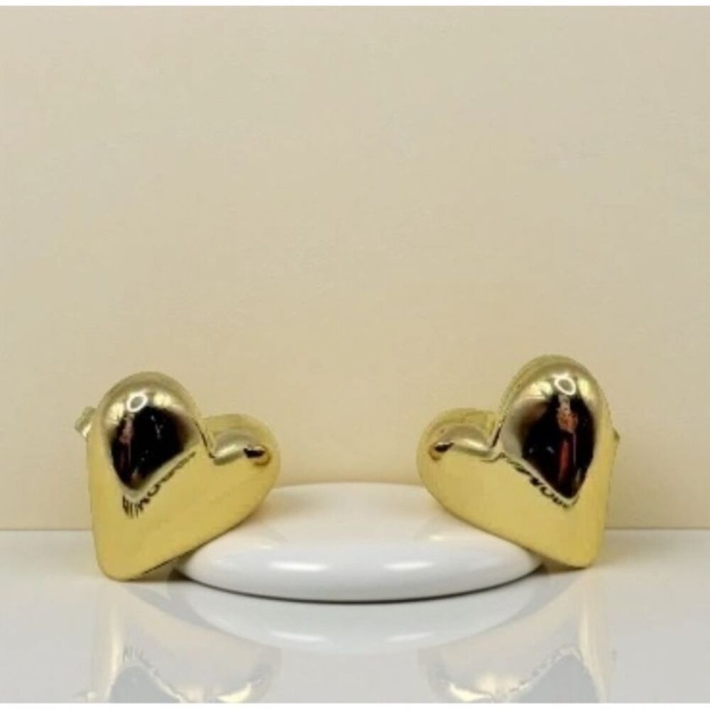 Rumored 14K Gold Plated Piece of my Heart Stud Earrings NWT